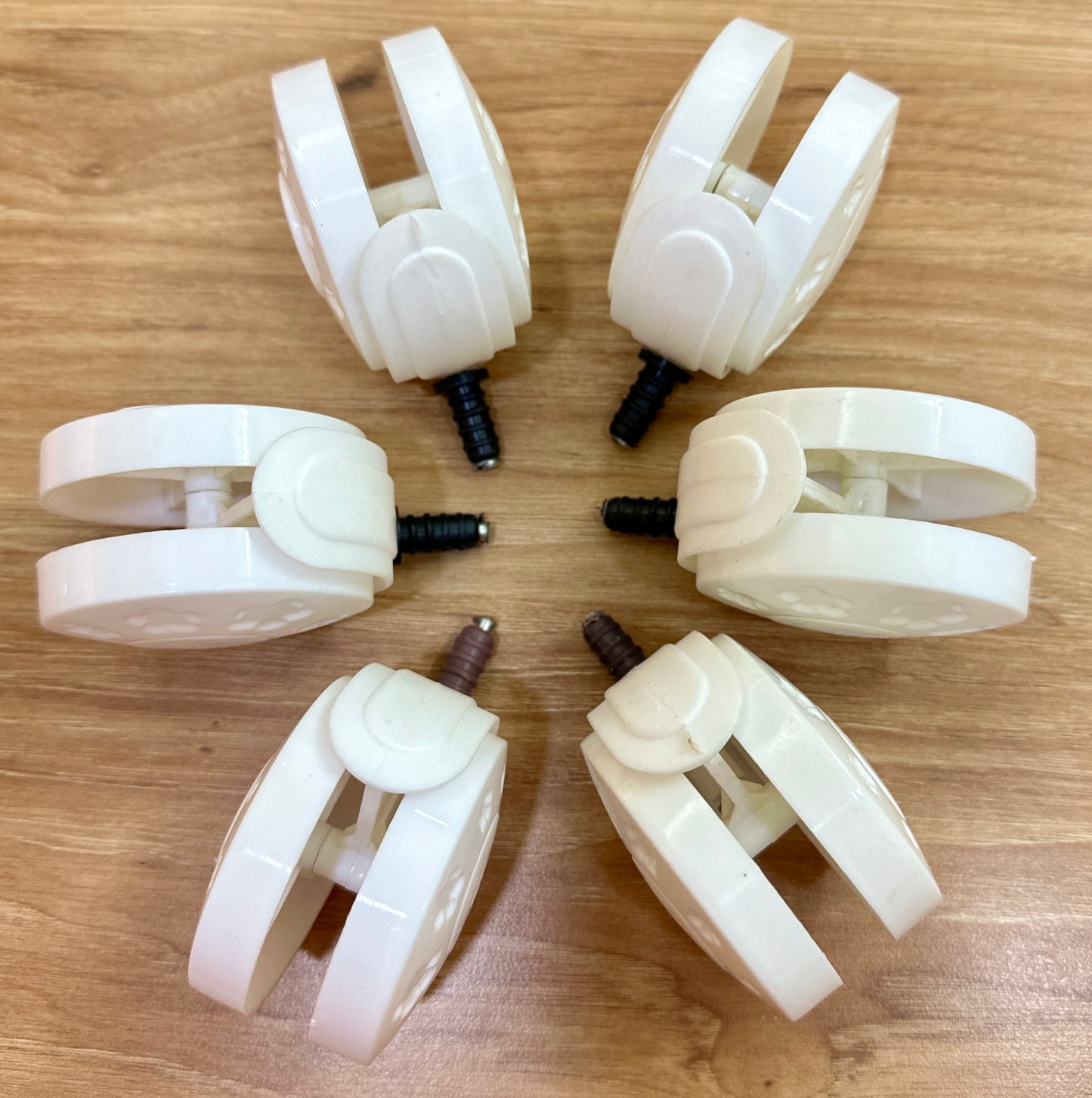 Goyal's Walker Wheels Set of 6 - White